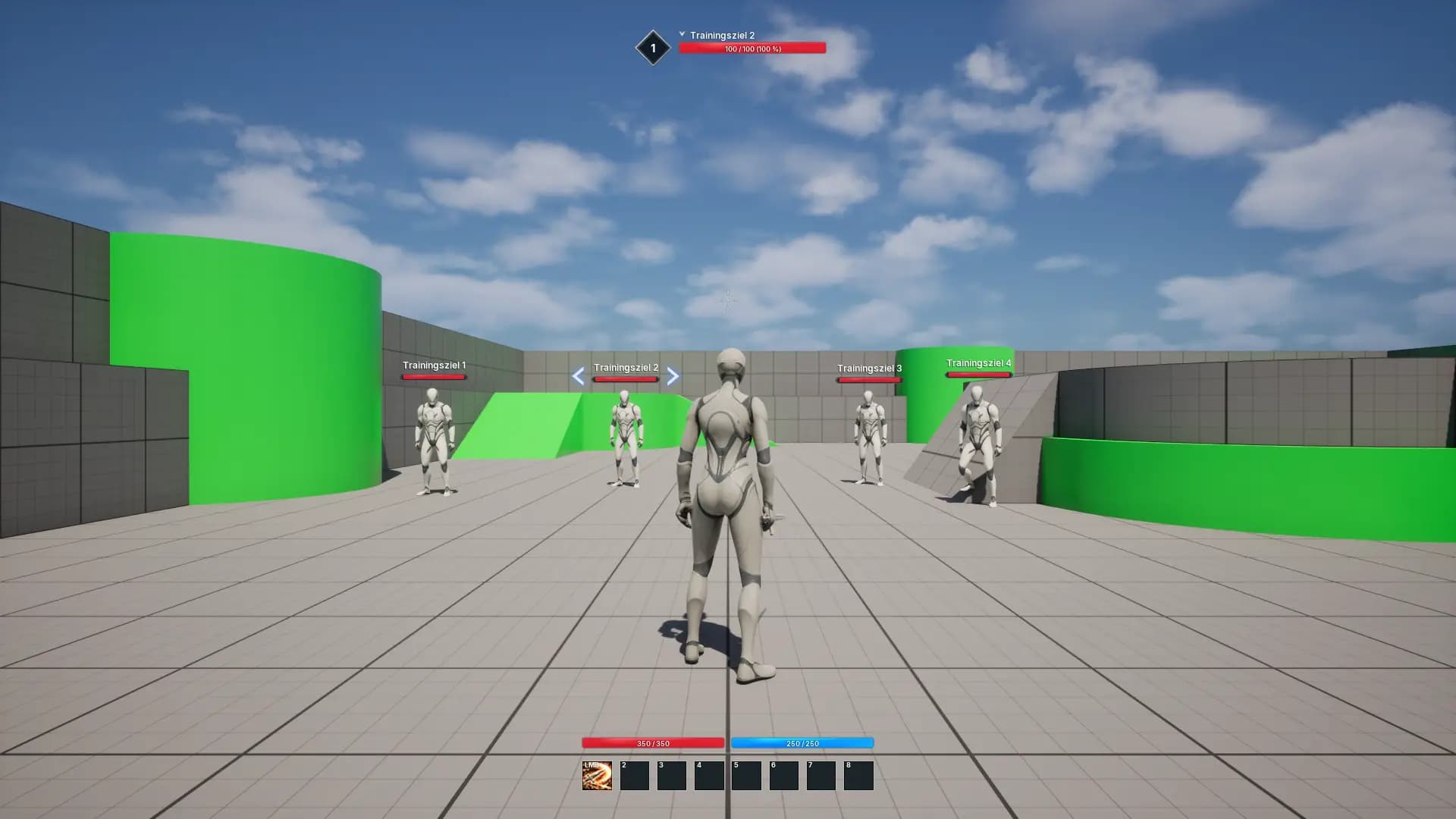 Spielszene aus dem Prototyp: Eine Figur steht auf einer Testkarte vor vier Trainingszielen mit Namensschildern. Oben in der Mitte das Target-HUD, unten Leben, Mana und acht Skill-Slots.